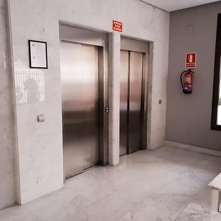 Apartment Close To Airport, Ifema Madri Exterior foto